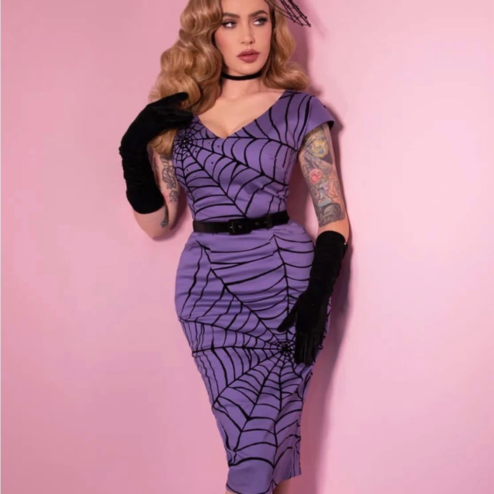 Vixen by Micheline Pitt Periwinkle Black Widow Dress size XL